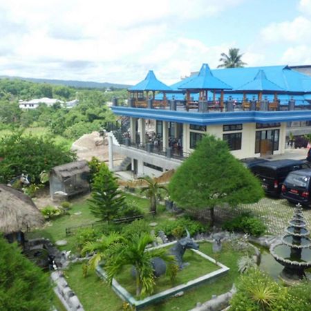 Hotel Sinar Tambolaka Waingapu Екстер'єр фото